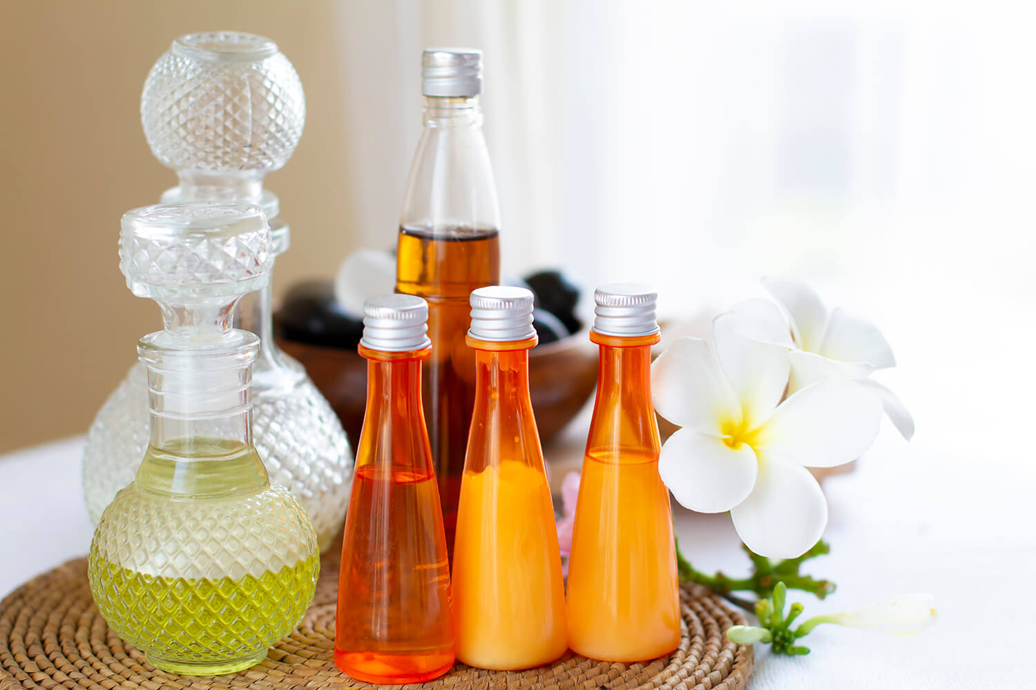 Huiles de massage dans plusieurs flacons